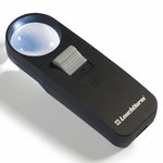 Magnifier with 7X LED light