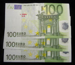 EURO BANKNOTES; model 2002/ 100€ UNC banknotes - select code